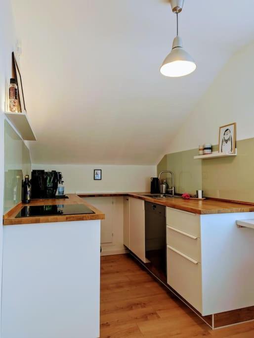 Apartment Mit Balkon In Hannover-Ahlem Kültér fotó